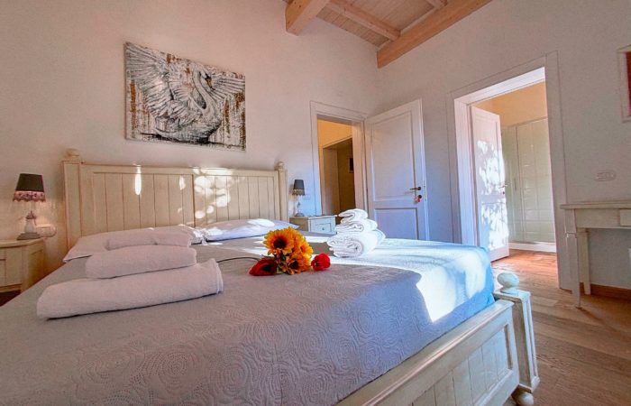 Affittacamere Grosseto B&B Nonna Nara vedi Camera Il Cigno con piscina vicino al mare. Affitto Vacanze o Affitto temporaneo.